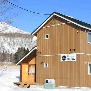 niseko-guesthouse-nalu.hokkaidohotelsjapan.com/